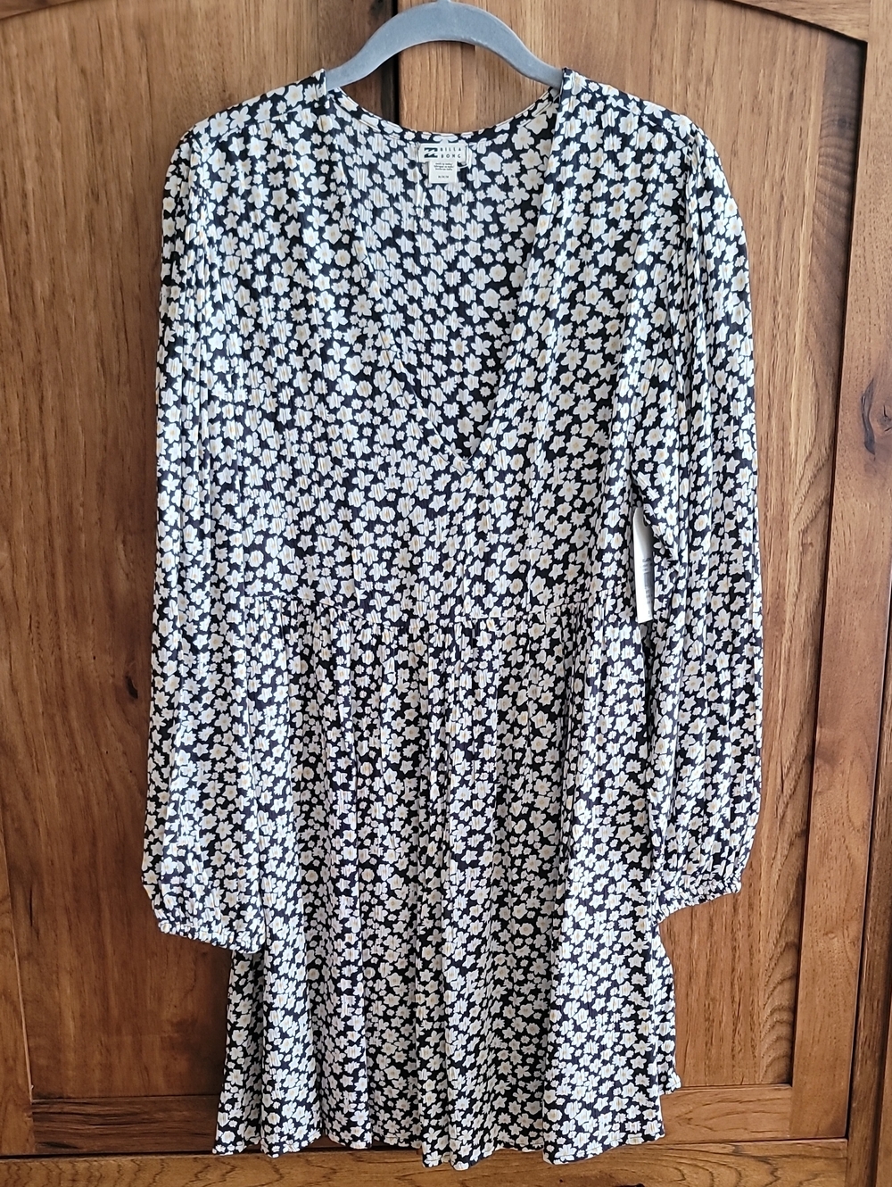 Billabong Black and White and Yellow Floral V-Neck Long Sleeve Dress